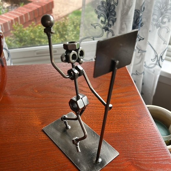 Modern Metal Sculpture Basketball player in action, Art Sculpture - Picture 3 of 8